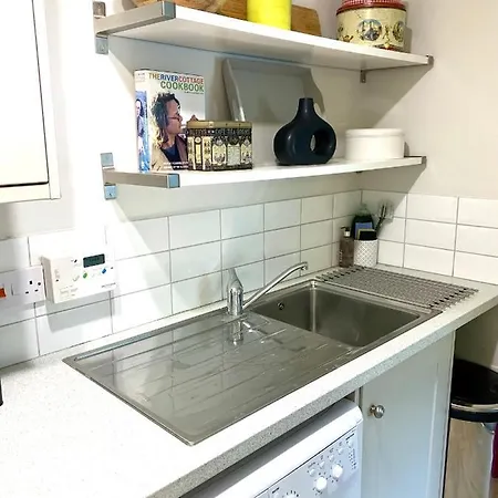 Апартаменты Victorian Retreat